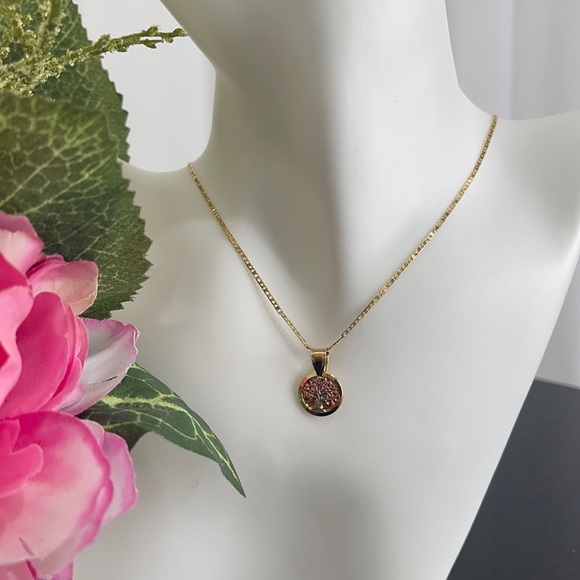 Gold Plated Jewelry - Gold Plated.14kTree of life Mini pendant Necklace